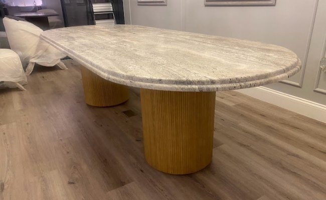 Royalteen Dining Table